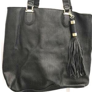 Steve Madden Purse Shoulder Bag Tote Black Perforated Print